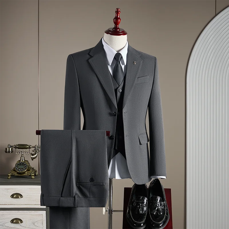 15% Wool Three-Piece Suit — product image 6