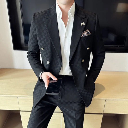Men’s Checkered Double-Breasted Two-Piece Suit | Classic Gents