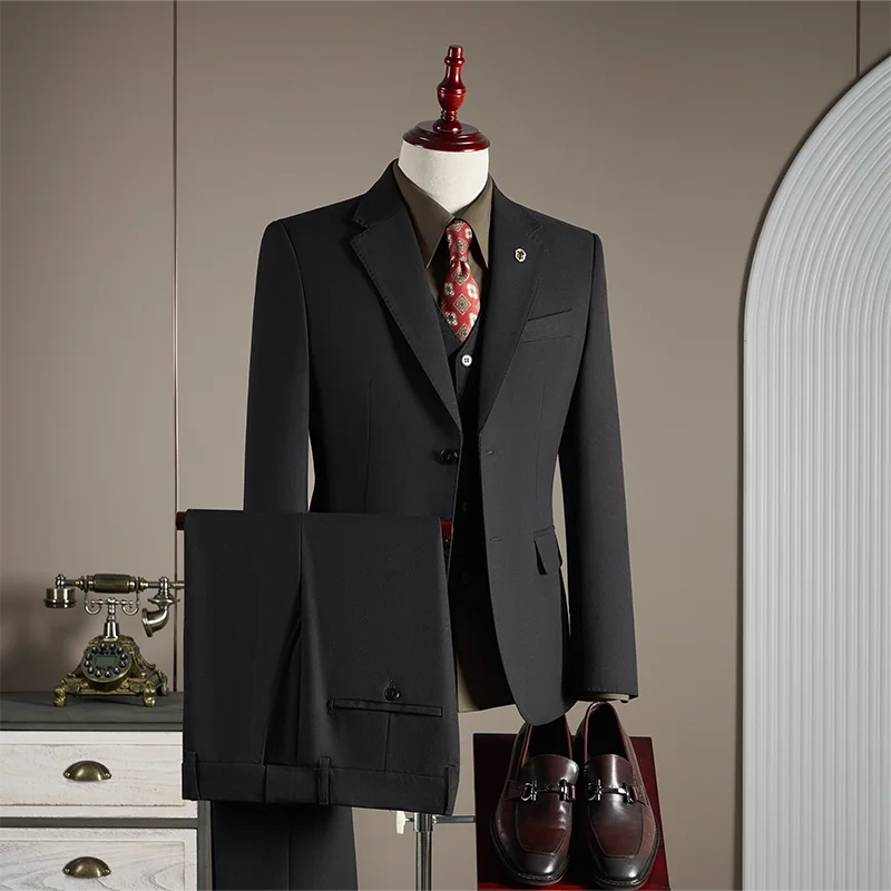 15% Wool Three-Piece Suit — product image 5
